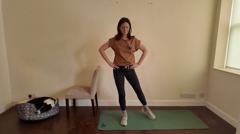 Rachel demonstrating a mobility exercise from The Malvern Mobility Method online course